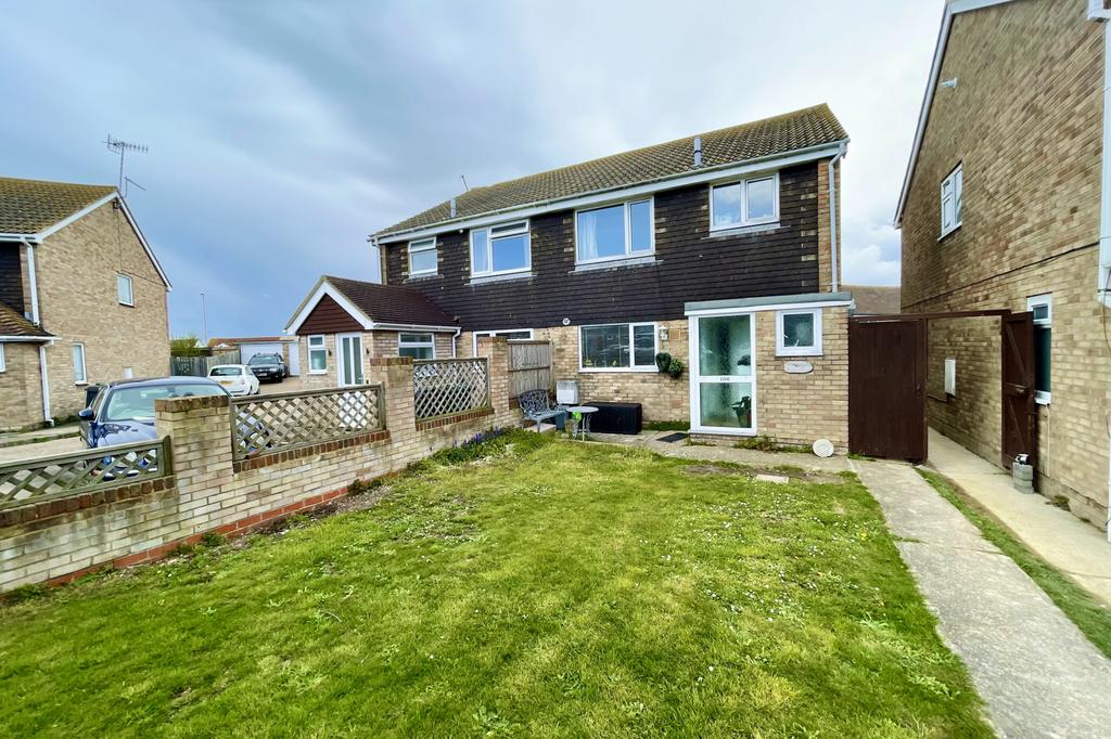 Aylesbury Avenue, Eastbourne, East Sussex, BN23 3 bed semidetached house for sale £340,000