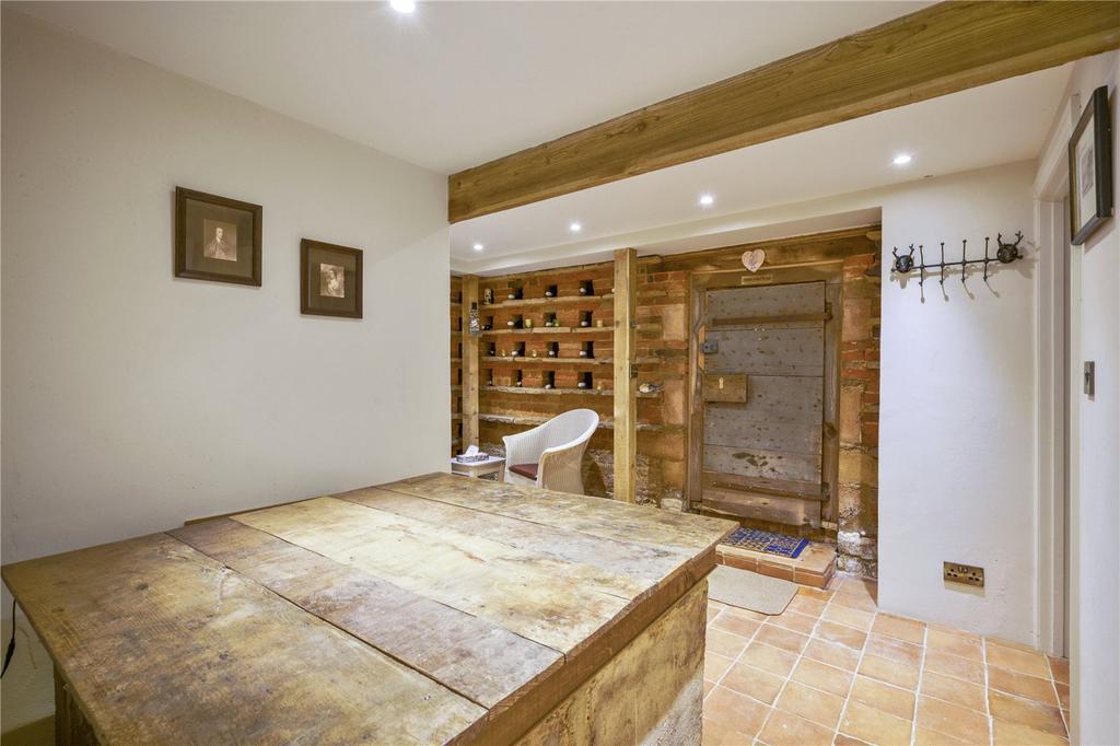 Dovecote Kitchette