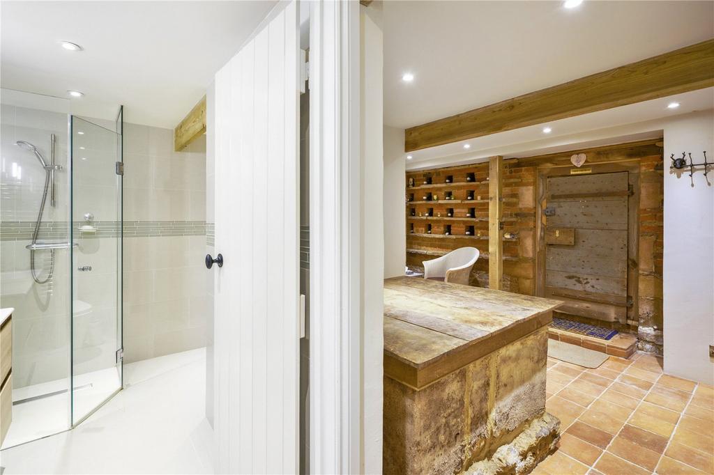 Dovecote Shower Room