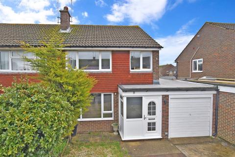 8 Arlington Crescent, East Preston, Littlehampton, BN16 1DL