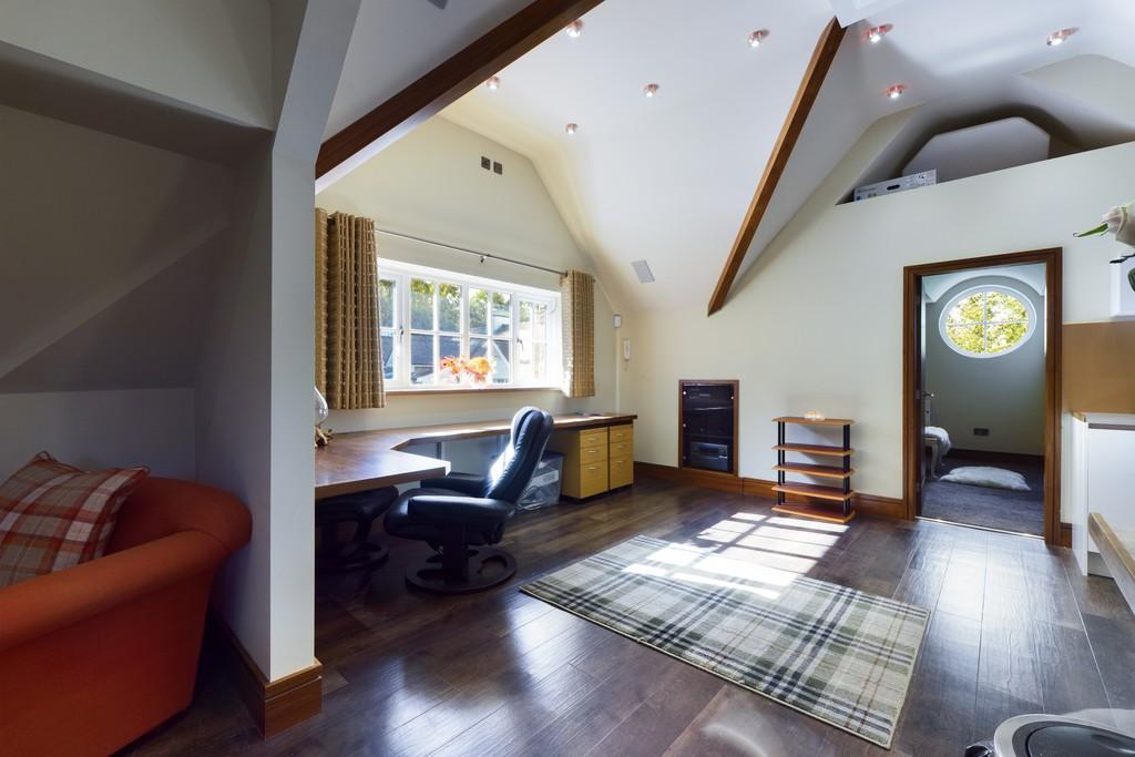 Open plan kitchen, living area