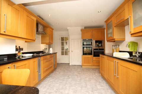 8 The Spinney, Mancetter, Atherstone, CV9 1RS