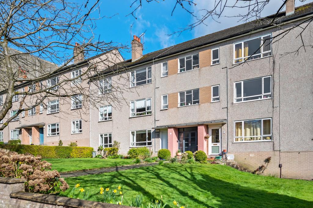 Winton Drive, Flat 2/2, Kelvinside... 2 bed flat £199,000
