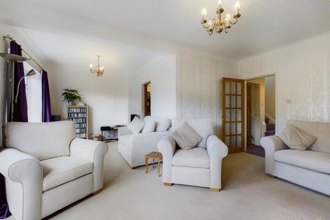 3 bedroom semi-detached house for sale, Linford Road, Loughborough