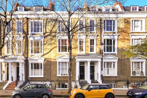 1 bedroom flat to rent, Kempsford Gardens, Earls Court, London