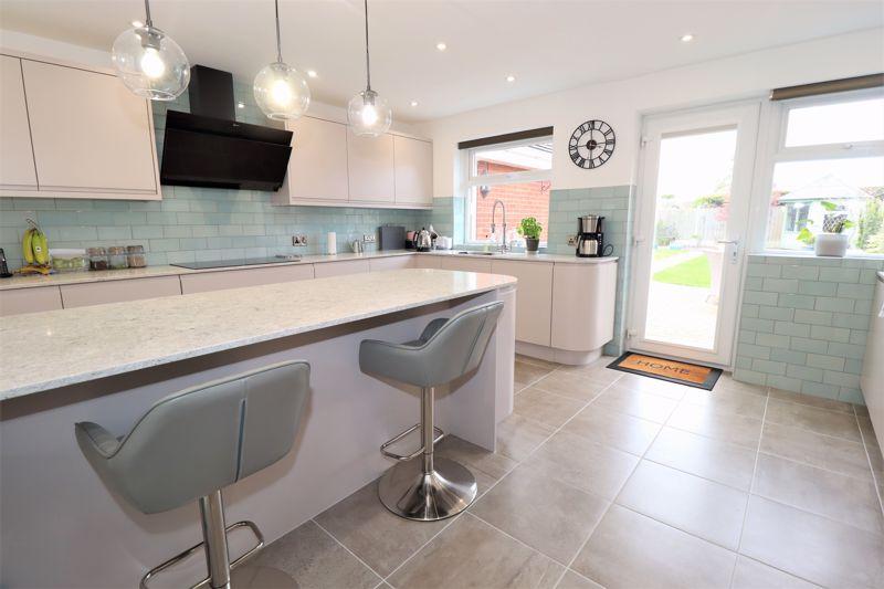 Alford Lane, Whitehouse Farm, Stockton on Tees, TS19 0QP 2 bed detached