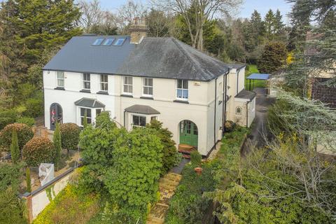 Weblands Epping Road, Roydon, Harlow, CM19 5HU