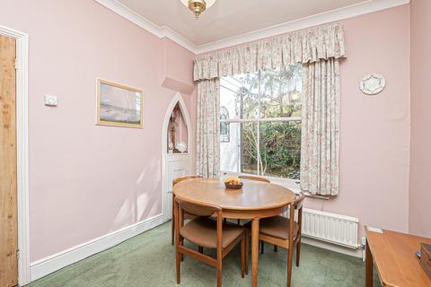Weblands Epping Road, Roydon, Harlow, CM19 5HU