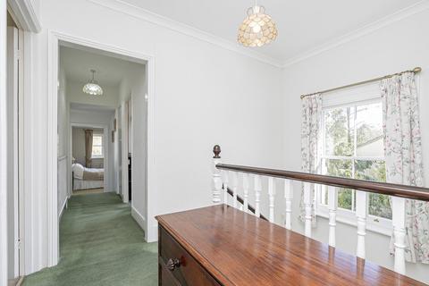 Weblands Epping Road, Roydon, Harlow, CM19 5HU