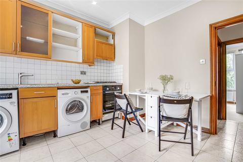 2 bedroom flat to rent, Meadow Road, London, SW8