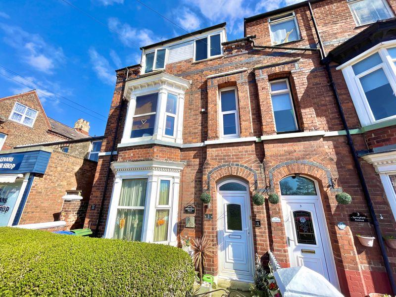 1 Bed Ground Floor Flat, Springfield... 1 bed apartment £500 pcm (£