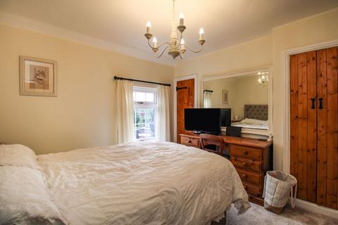 4 Basford Bridge Terrace, Cheddleton, Leek, ST13 7EG
