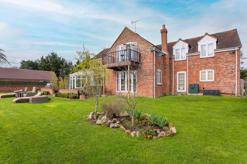 5 bedroom detached house for sale, Hillersdon Chase, Stoke Hammond, Milton Keynes