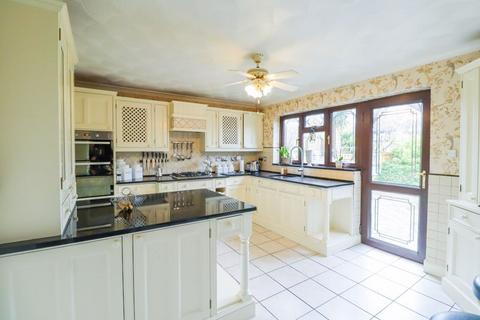 1 Bradley Close, Benfleet, SS7 3AQ