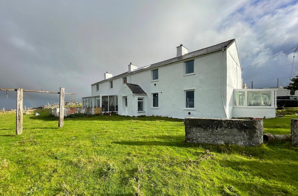 Upper Llandwrog, Caernarfon, Gwynedd... 5 bed detached house for sale