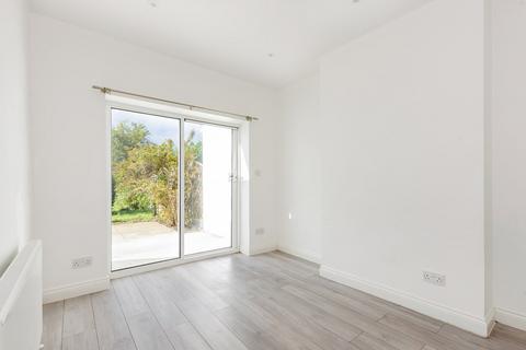 291 Burnt Oak Lane, Sidcup, DA15 8LS