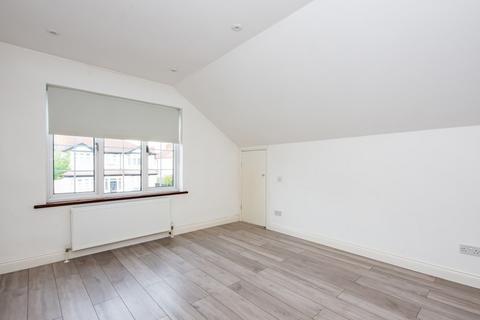 291 Burnt Oak Lane, Sidcup, DA15 8LS