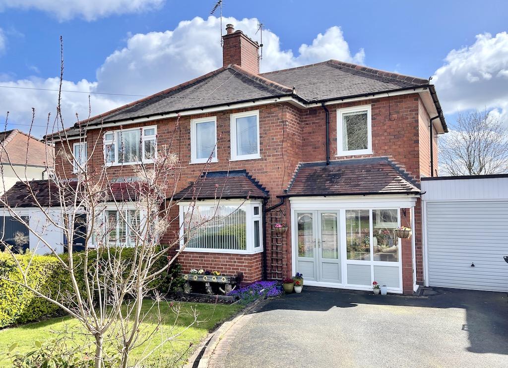 WOLLASTON High Park Avenue 3 bed semidetached house for sale £330,000