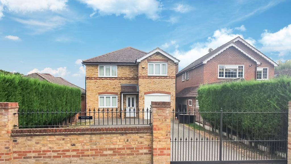 Avenue Road, Dobbs Weir 5 bed detached house to rent £2,900 pcm (£669 pw)