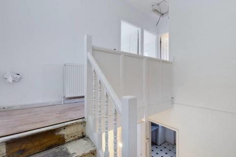 49 Bevanlee Road, Middlesbrough, TS6 6QS