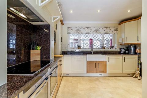 4 bedroom detached house for sale, Welham Drive, Moorgate, Rotherham