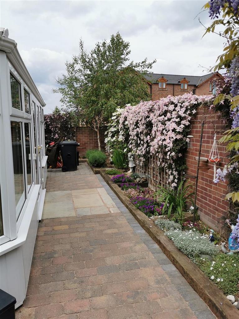 Welham drive photo 2.jpg
