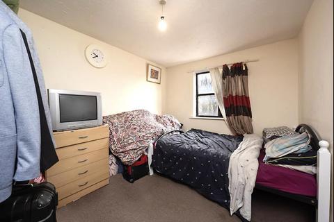 1 bedroom flat for sale, Somerset Gardens, Creighton Road, London
