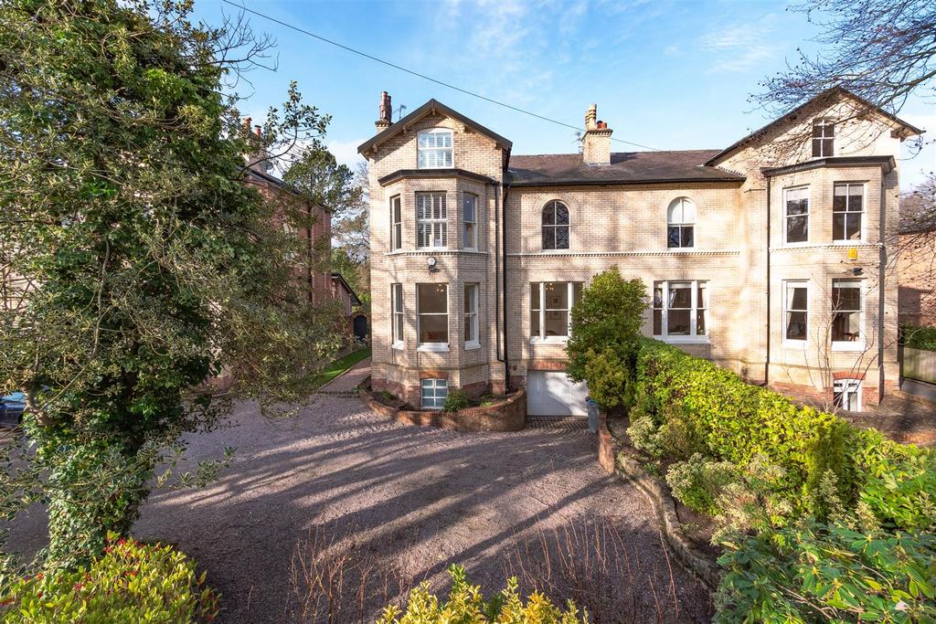 Stamford Road, Bowdon, Altrincham 6 bed semidetached house for sale