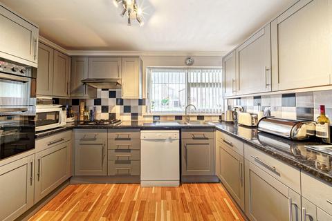 15 Beech Road, Yatton, Bristol, BS49 4HY