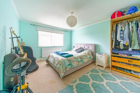 15 Beech Road, Yatton, Bristol, BS49 4HY
