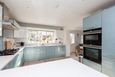 6 bedroom detached house for sale, 3 Minton Court, St Andrews Road, Radbrook, Shrewsbury SY3 6DX