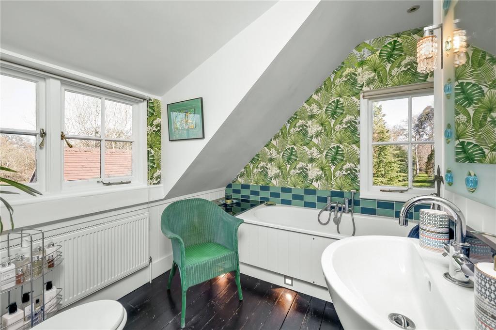 Principal Bathroom