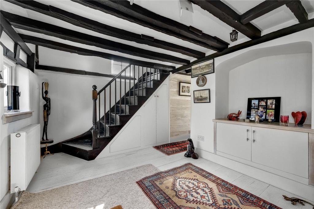 Chalky Lane, Malden Rushett, Surrey, KT9 4 bed detached house £1,399,950