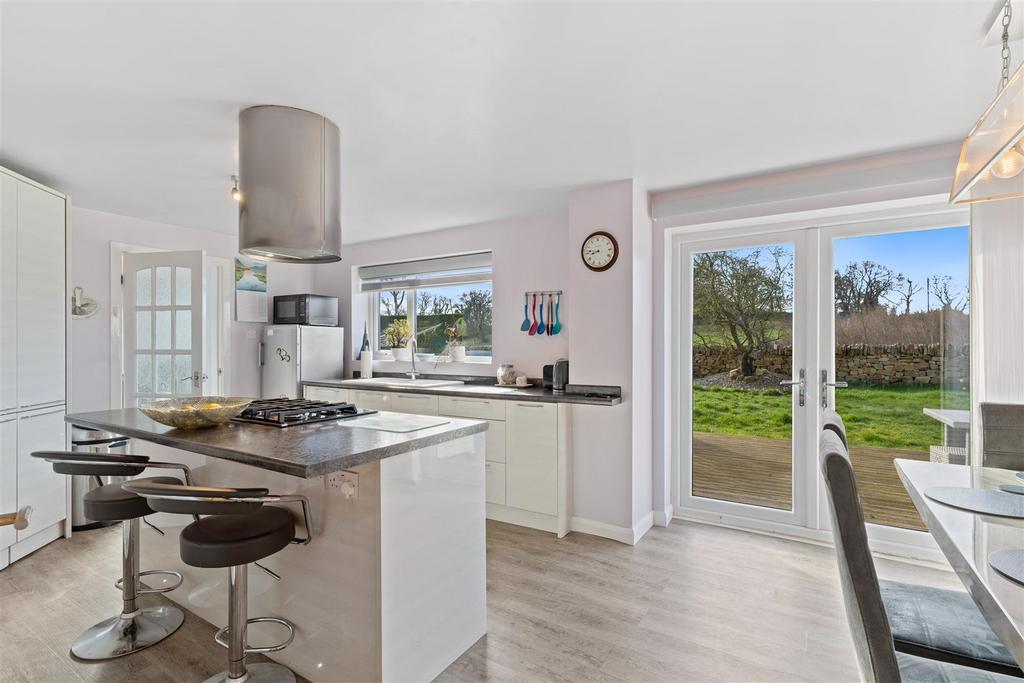 Hadrian Court, Ponteland, Newcastle Upon Tyne 4 bed detached house for