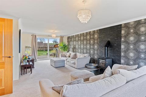 4 bedroom detached house for sale - Hadrian Court, Ponteland, Newcastle Upon Tyne