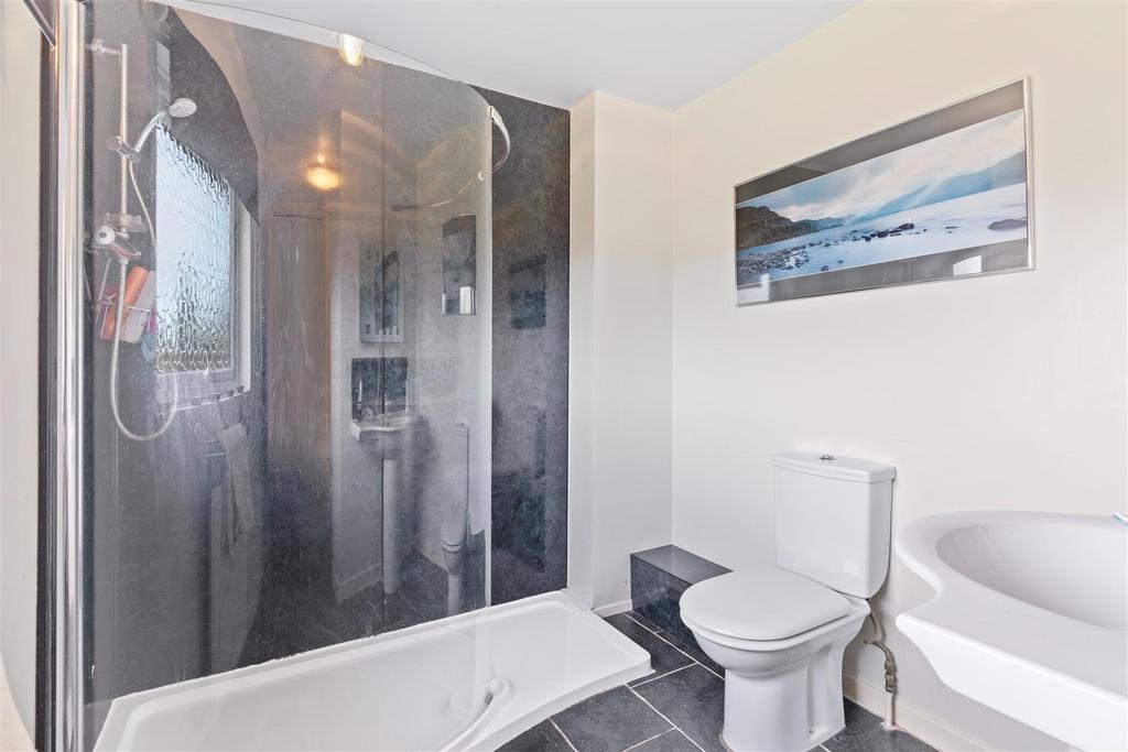 22 Hadrian-Court-Goodfellows2111.jpg