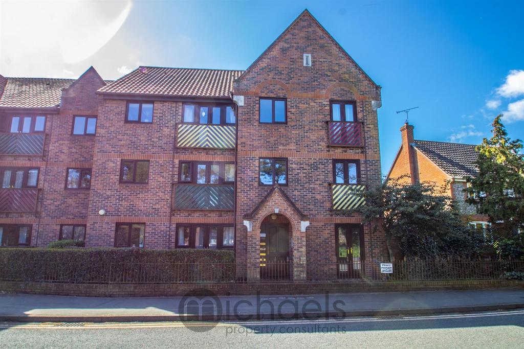 Tynedale Square, Highwoods, Colchester 1 bed apartment £795 pcm (£183 pw)