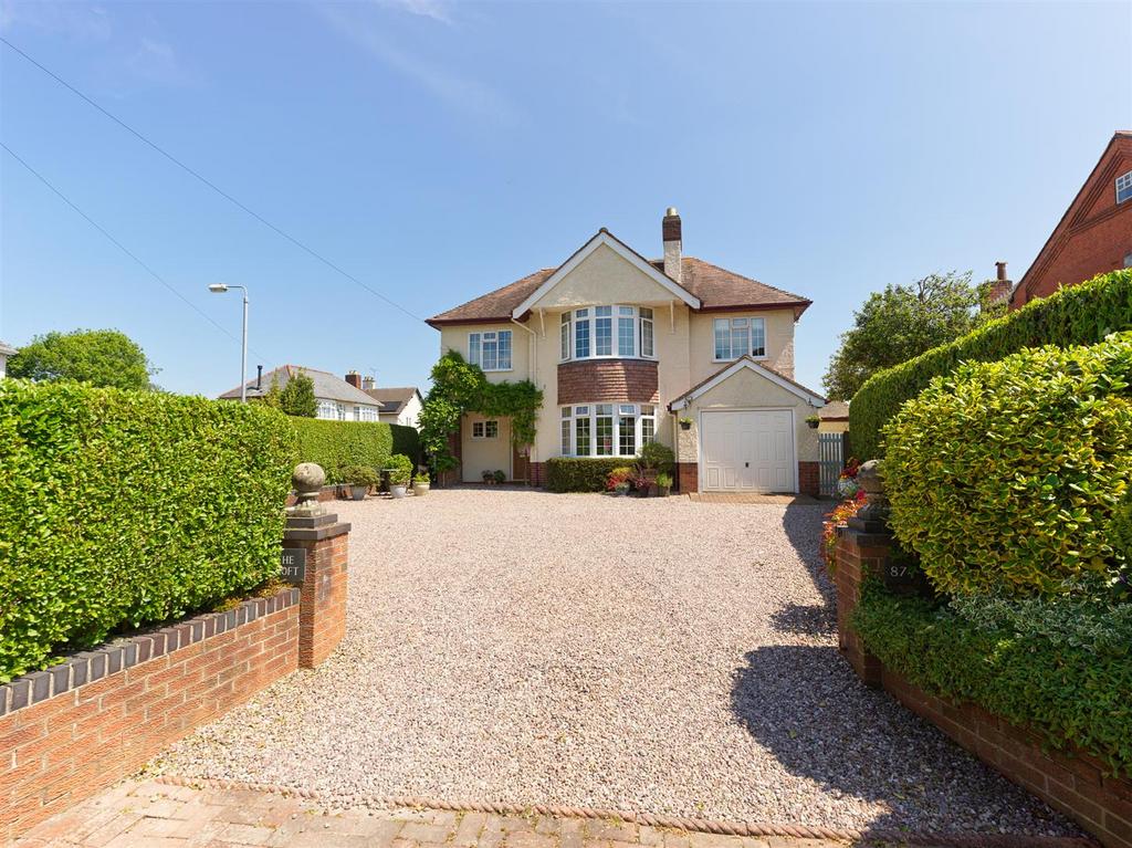 Oakhurst Road, Oswestry, SY11 1BL 4 bed house for sale £480,000