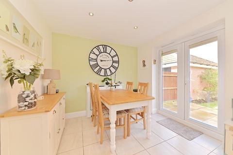 25 Godwin Lane, Knowle, Solihull, B93 0FD