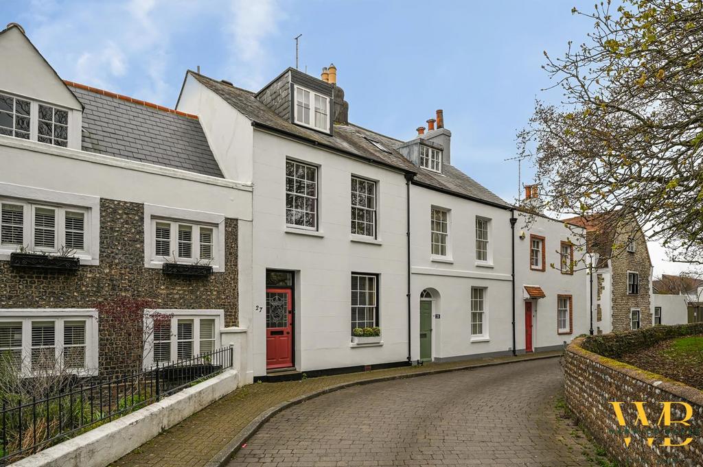 27 church st bn43 (3).jpg