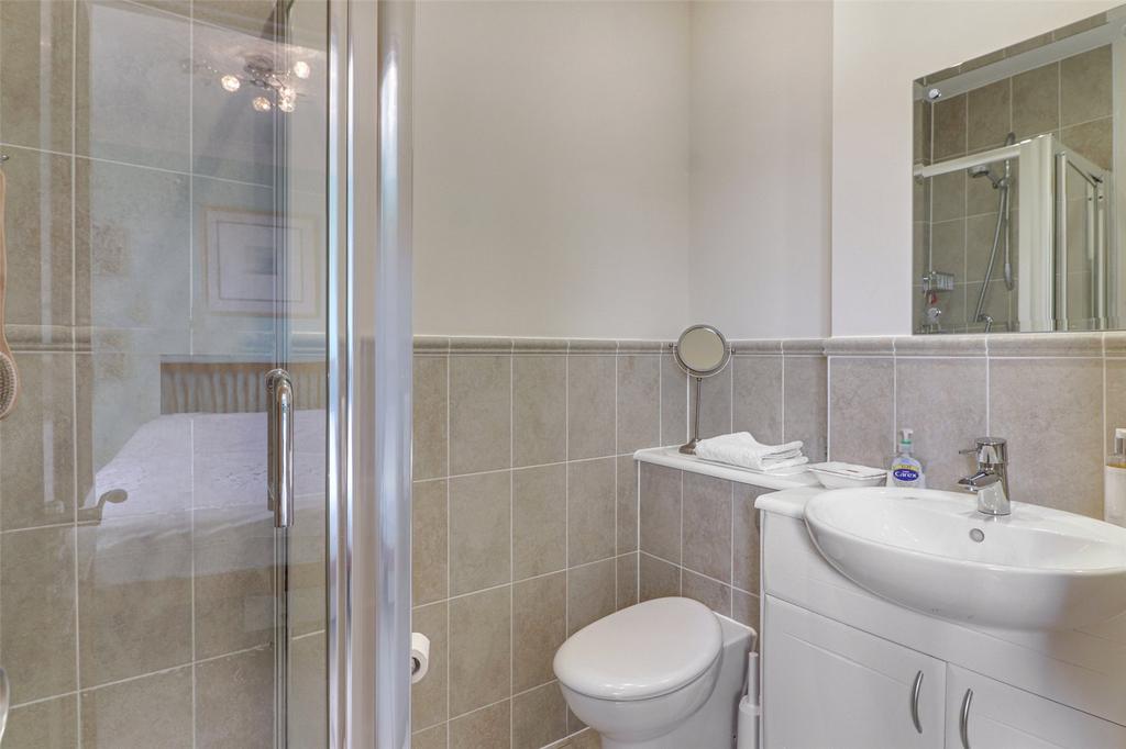 En Suite Shower Room
