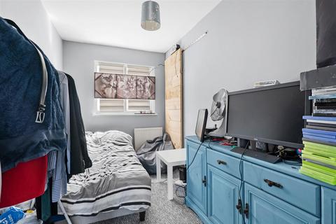 19 Balmoral Close, Evesham, WR11 4QN