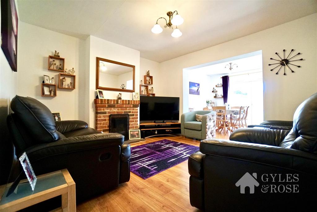 Peel Road, Chelmsford 4 bed semidetached house for sale £500,000