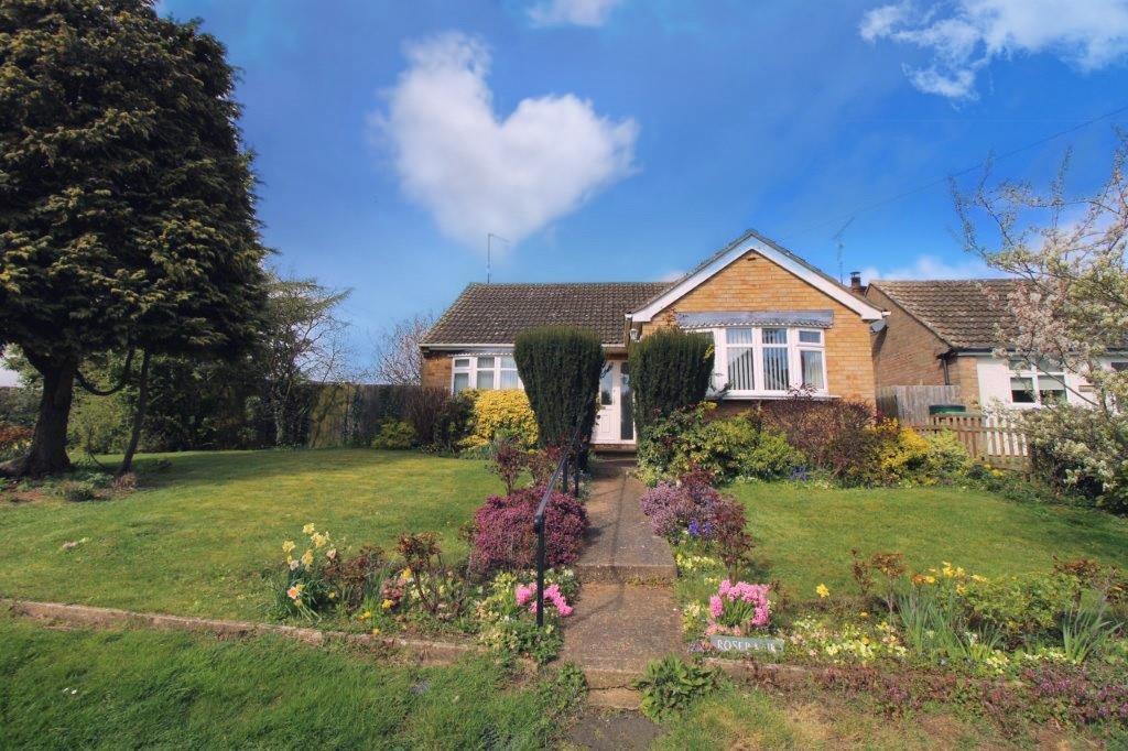 The Broadway, Norton, Daventry 3 bed house for sale £385,000
