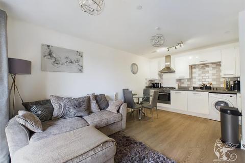 131 Windstar Drive, South Ockendon, RM15 5GW