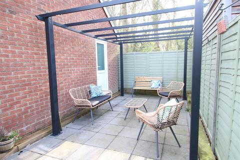 7 Cedar Close, Salisbury, SP2 9JA