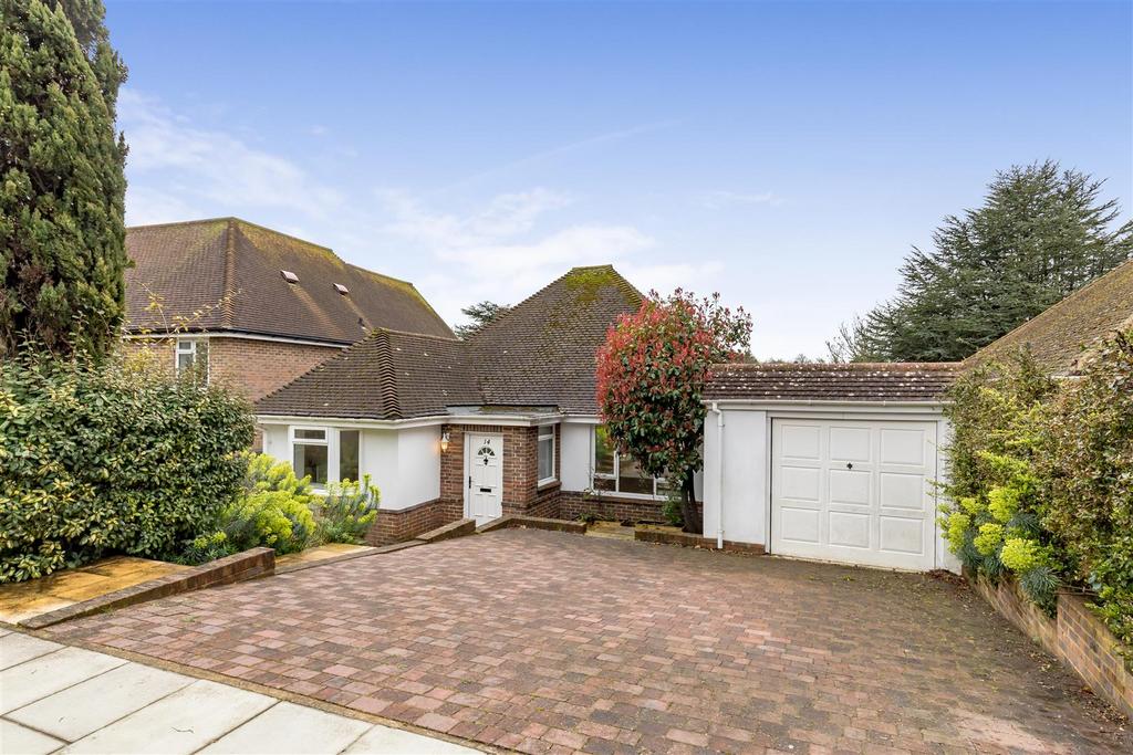 Redhill Drive, Brighton 4 bed detached bungalow £800,000