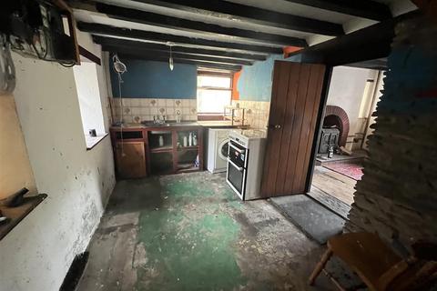 7 New Row, Pontrhydygroes, Ystrad Meurig, SY25 6DT