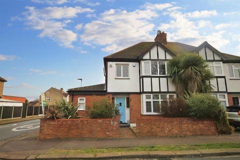 13 Brookfield Road, Bedford, MK41 9LA