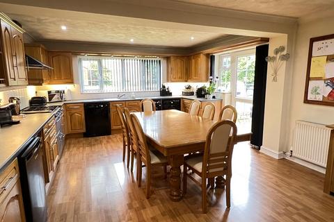 165 Little Sutton Lane, Sutton Coldfield, B75 6SW